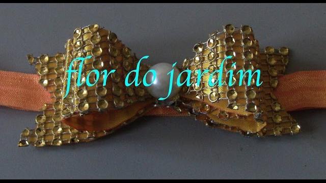 Laço de manta de strass com fita de cetim – Rhinestone Tie – DIY