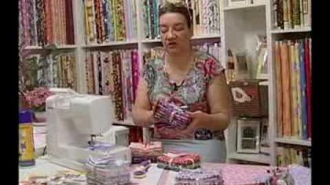 Arte e Manhas da Tia Lili: colcha delicada (feita com fat quarters)