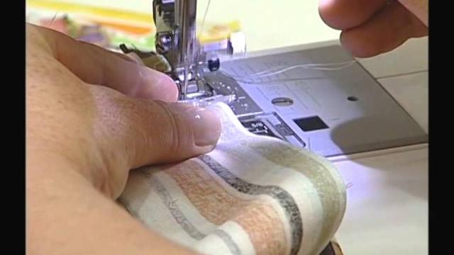 Arte e Manhas da Tia Lili: bolsa e colocação de zíper
