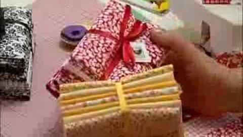 Arte e Manhas da Tia Lili: toalha de mesa em redwork