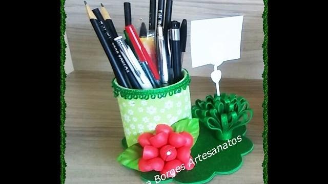 DIY- Porta Lápis utilizando materiais recicláveis