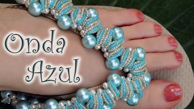 Chinelo decorado – manta de pérolas e mini miçangas