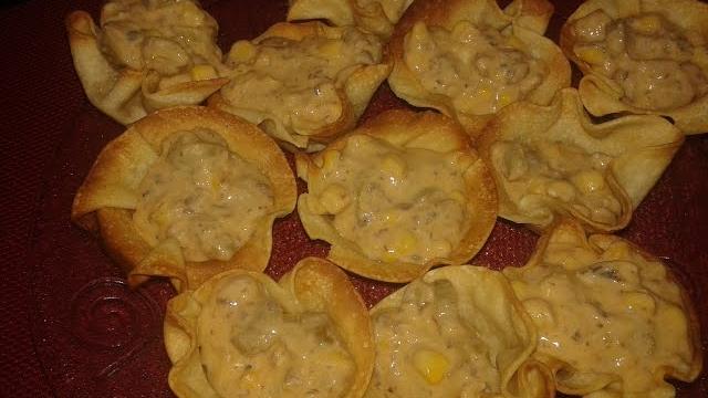 DELICIOSO PETISCO COM MASSA DE PASTEL