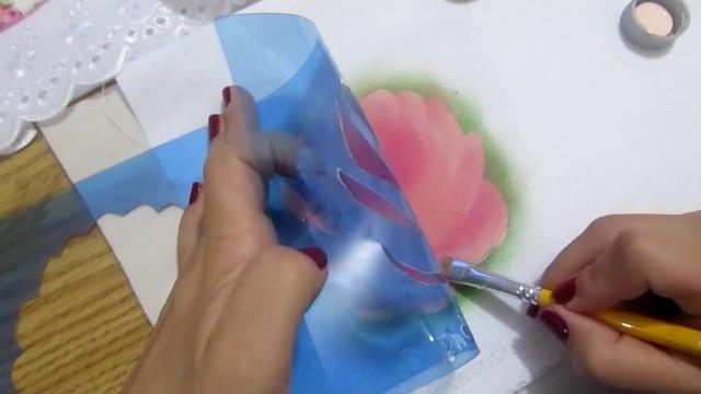 Como pintar rosas com Stencil Paty Buoso