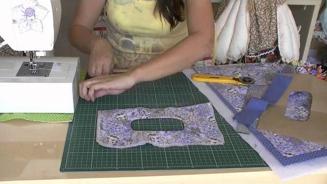 Porta lenços de bebê por Estela Junqueira