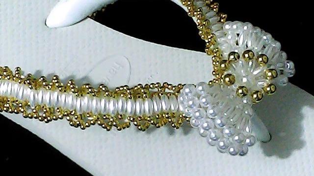 CHINELO COM PÉROLAS GRÃO DE ARROZ
