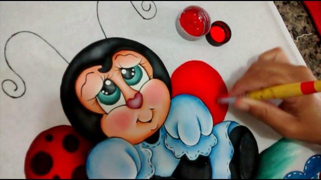 DICAS DE PINTURA EM TECIDO – COMO PINTAR ASAS DE JOANINHA