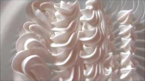 Como Fazer Falso Chantilly ou Glacê de Boleira