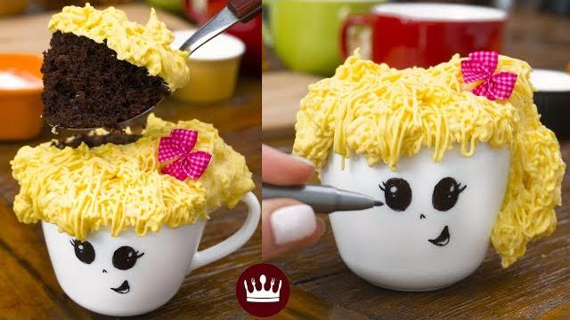 BOLO CABELUDO NA CANECA (DE MICROONDAS)