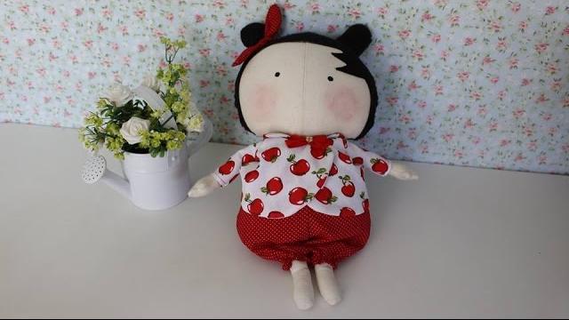 Boneca Tilda Gordinha por Arte de Paninho