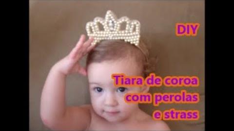 Tiara com coroa de pérolas e strass – DIY