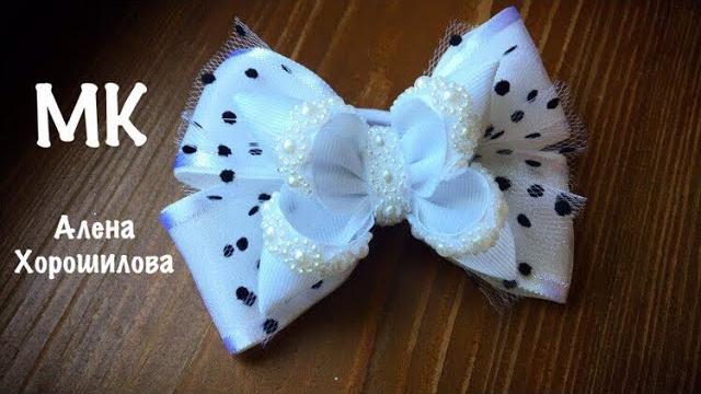 Laço em fita de cetim modelo kanzashi