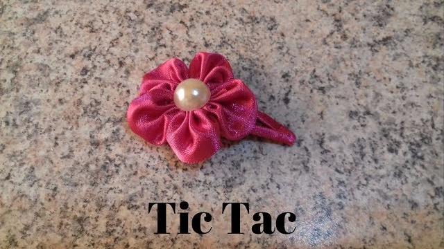 Tic tac com flor de cetim