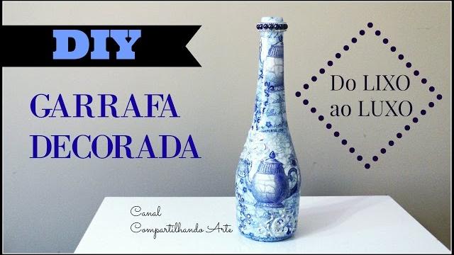 Garrafa decorada com Decoupage e Craquele