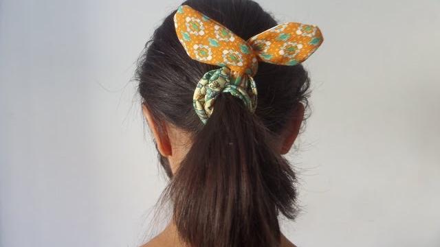 Como fazer xuxinha/ prendedor de cabelo com laço