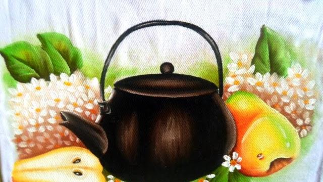 Chaleira Hortênsia e peras