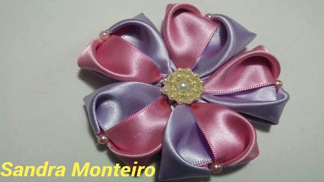 Como fazer flor coração colorido com pérolas