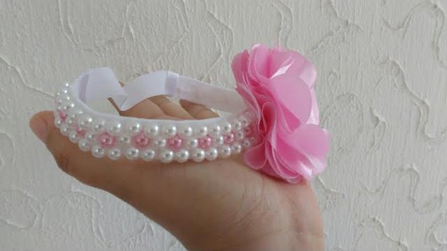 Como bordar tiara com pérolas por Morgania Sales