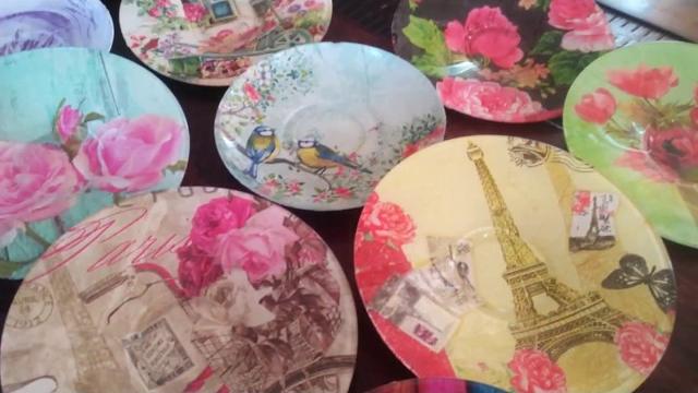 Decoupage em pratos de vidro – Passo a passo