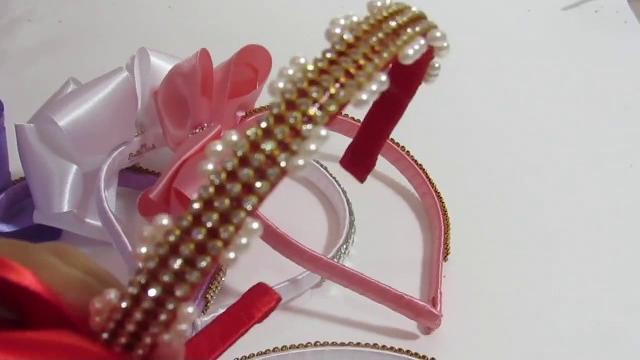 ALGUNS MODELOS DA TIARA PRINCESA – DIY