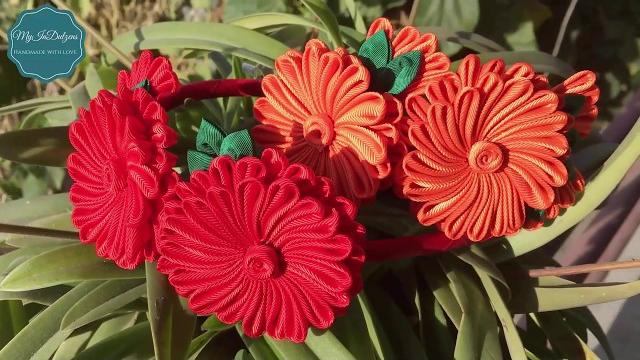 Lindas flores Kanzashi