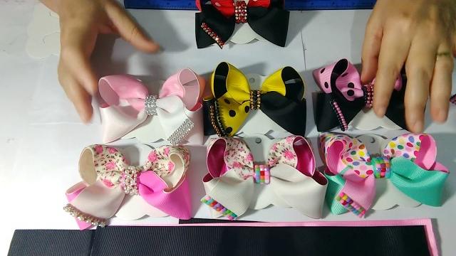 Laço boutique duas cores com ponta diferente