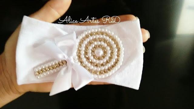 Tiara para Bebê com pérolas e strass desenho de pirulito