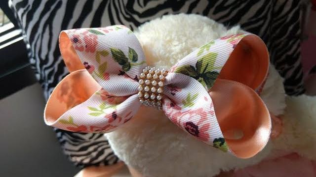 Tiara com laço Boutique e Spikes