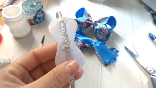 ACABAMENTO NA TIARA PARA COLOCAR LAÇO