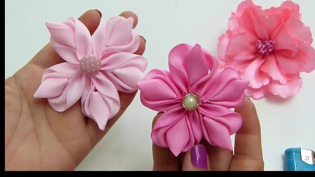 Lindas flores em tecido para customização