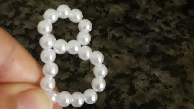 Aprenda a fazer letras em pérolas