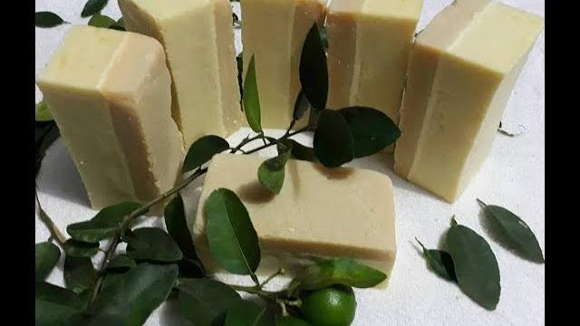 SABÃO DE ÁLCOOL COM LIMÃO – TÉCNICA DUAS CORES