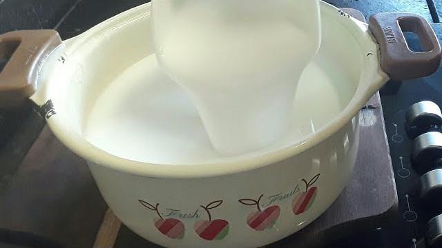 Faça cif cremoso multiuso caseiro com 5 ingredientes