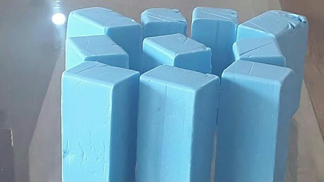 Faça sabão sem óleo com soda e sabão do mercado super duro fácil de fazer