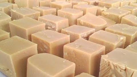 SABÃO CASEIRO COM ÓLEO DE COZINHA USADO (MUITO FÁCIL)