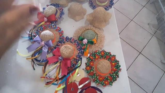 Chapéu junino de juta