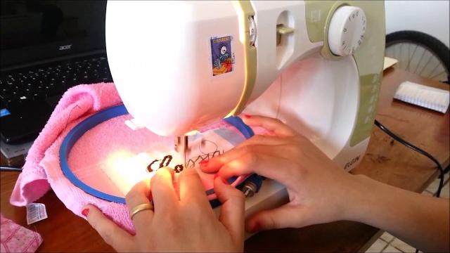 Bordando com ponto zig zag na máquina doméstica