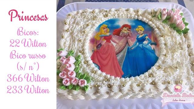 Confeitando bolo princesas com bico russo