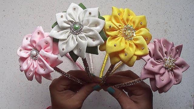 Tiara Social com flor de fitas