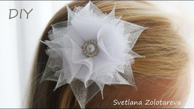 Aprenda Fazer Floco de Neve a Partir de Fitas de Decoração de Natal