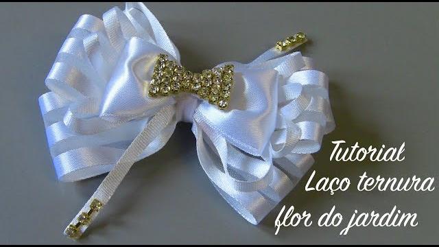 Laço de Fita de Cetim e Strass – Acessórios de Cabelo
