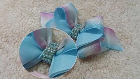 Acabamento de Pérolas e Strass para Laços