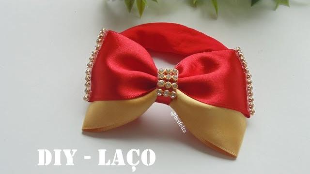 Modelo de Laço Para o Natal ou Ocasião Desejada