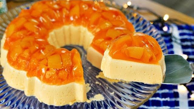 Pudim de Pêssego sem ir ao Forno e sem Ovos – Fácil e Rápido