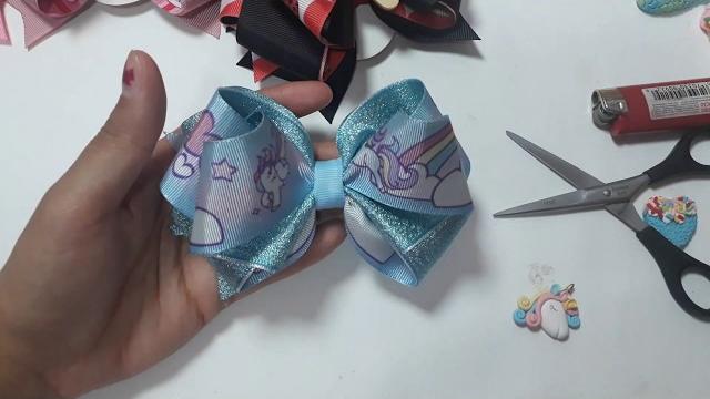 Laço Formoso com Fita Estampada – Fácil e Lindo