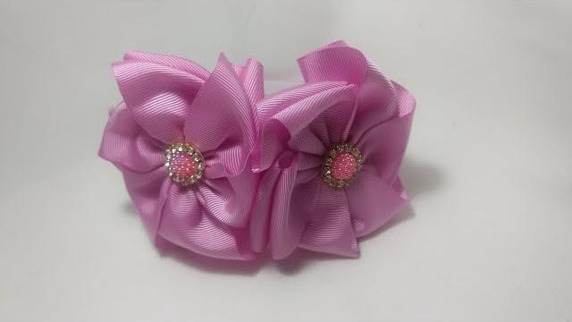 Flor de fita de gorgurão – Passo a passo