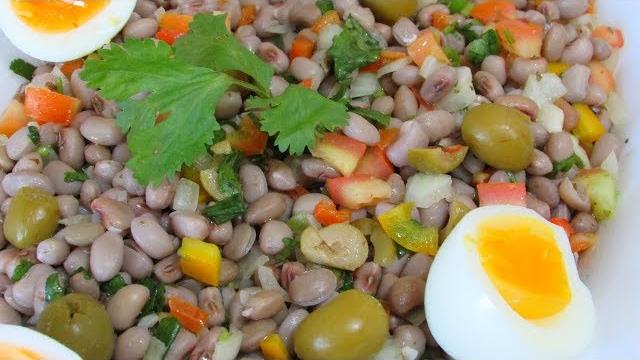 SALADA DE FEIJÃO A VINAGRETE REFRESCANTE E DELICIOSA