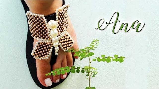Chinelo Decorado Borboleta de manta de strass e pérolas