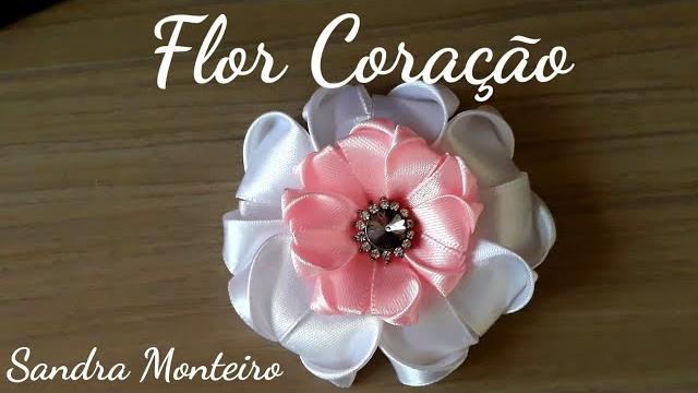 DIY: FLOR CORAÇÃO – FLOR DE FITA DE CETIM – SANDRA MONTEIRO