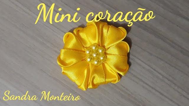 Aprenda a Fazer Flor Mini Coração – Com Seis Pétalas